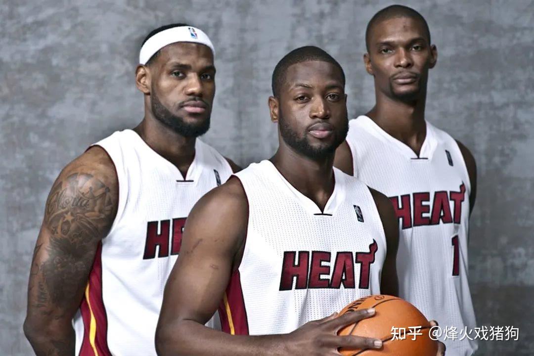 龚翔宇放飞自我成搞笑女！江苏3大位置调整，14人名单呼之欲出（龚翔宇笑点拉满成梗王，江苏三处调整，14人名单即将揭晓）