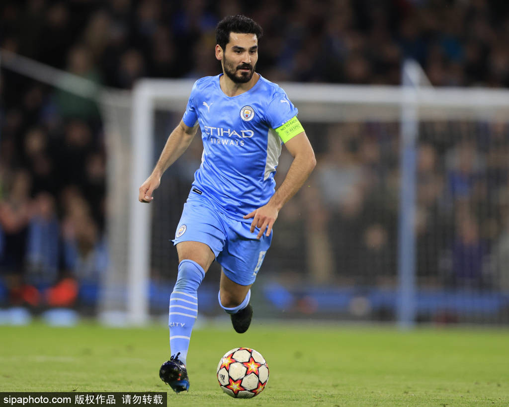 足球训练如何科学安排？（足球训练的科学规划指南）