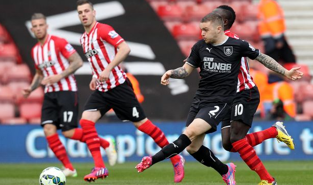 4-3险胜布莱顿＋斩获联赛4连胜＋跃居积分榜第3位＋各项赛事6连胜（4-3力克布莱顿，联赛四连胜升至第三，各项赛事豪取六连胜）