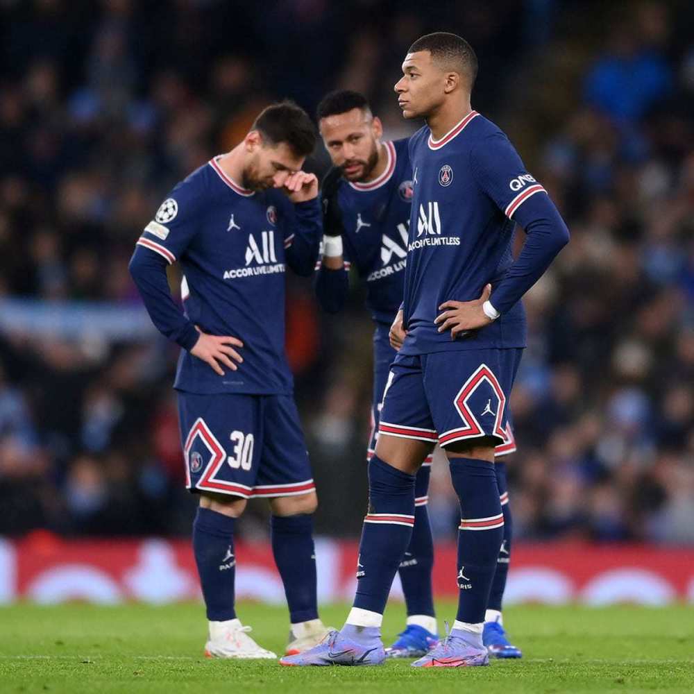 剩者为王！记者晒本赛季可能无缘评奖阵容：詹库东字文班在列（出勤为王！记者盘点本季或无评奖资格阵容：詹库东字文班皆上榜）