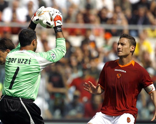 赫罗纳主帅：皇马是西甲最好的球队，布林德、勒马尔不会出战（赫罗纳主帅称皇马为西甲最强，布林德与勒马尔确定缺阵）