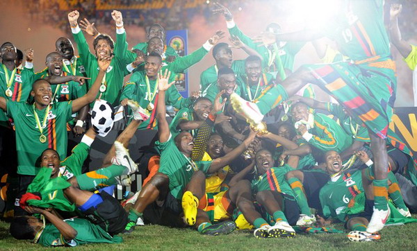 高诗岩跟克里斯连着两场视觉冲击力非常炸裂的配合，看着太爽了（高诗岩与克里斯连续两场上演炸裂连线，爽度拉满）