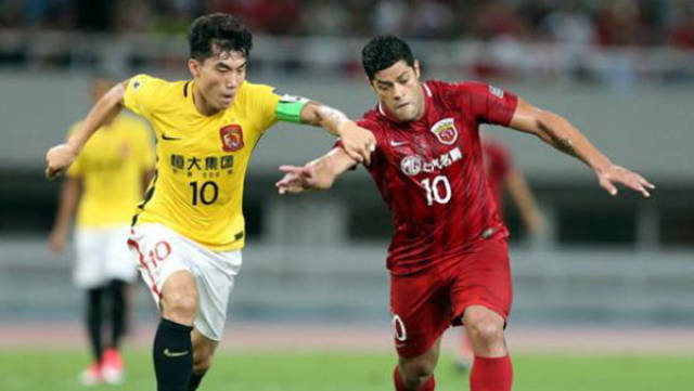 NBA杯半场：东契奇&里夫斯合砍37分，詹姆斯2分，独行侠62-60领先湖人（NBA杯半场战报：东契奇与里夫斯合得37分，詹姆斯仅2分，独行侠62-60暂领先湖人）